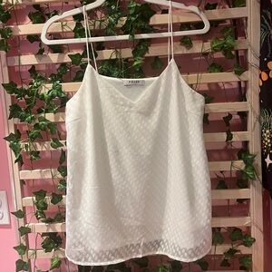 PIECES White Top